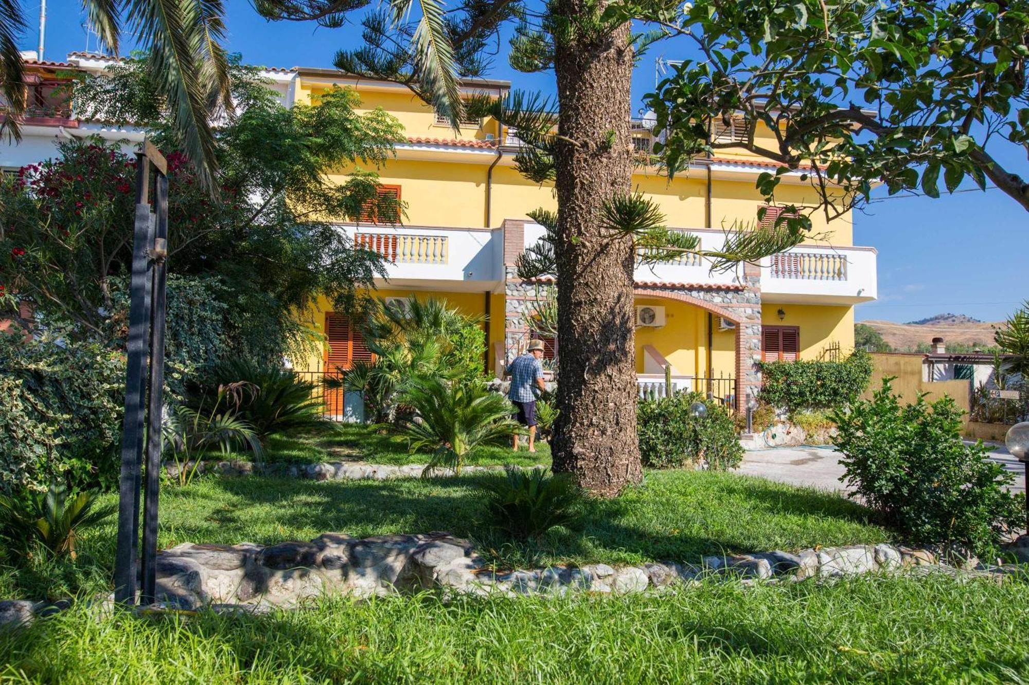 B&B Casa Cosmano Brancaleone Marina Luaran gambar