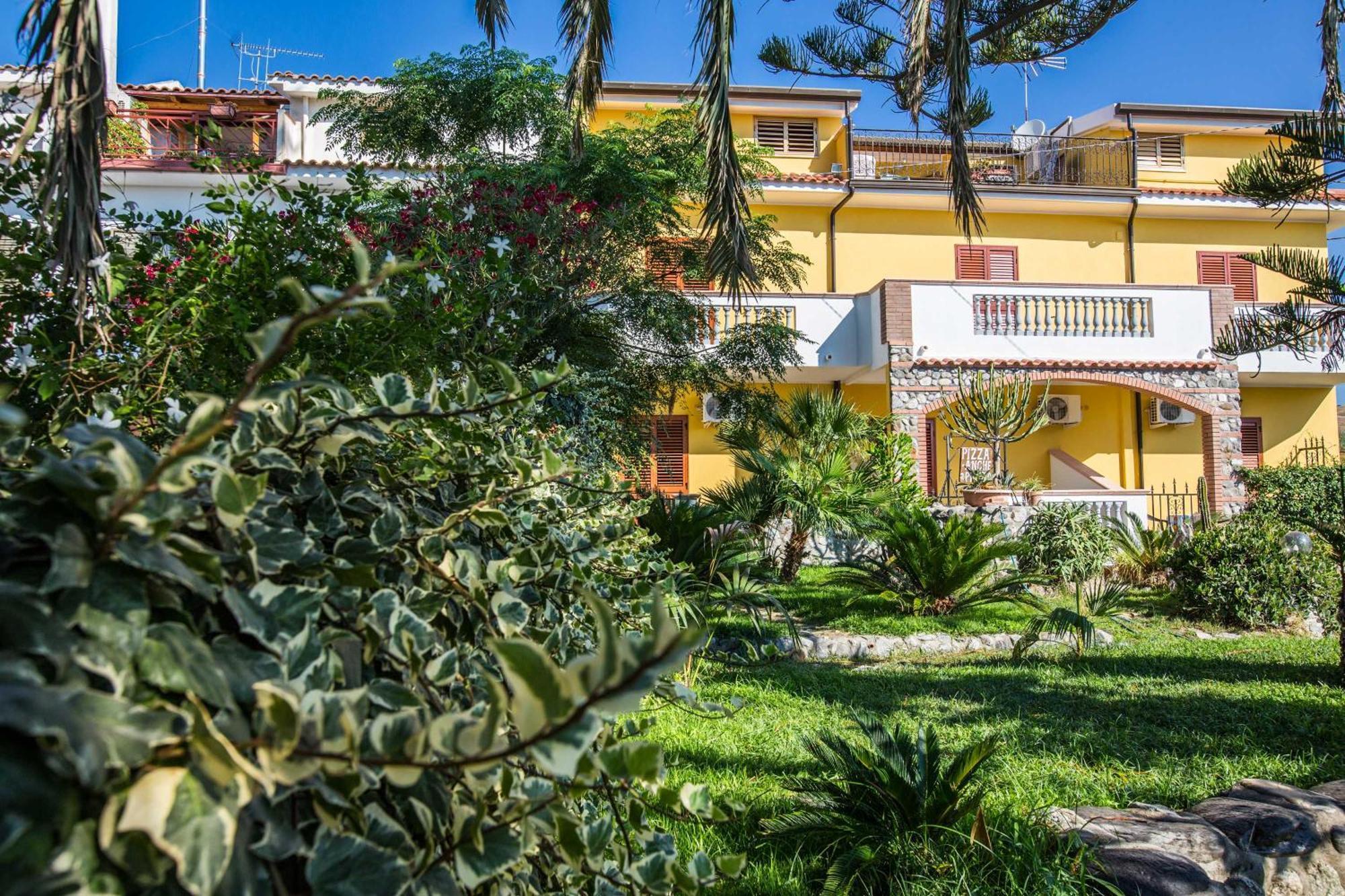 B&B Casa Cosmano Brancaleone Marina Luaran gambar