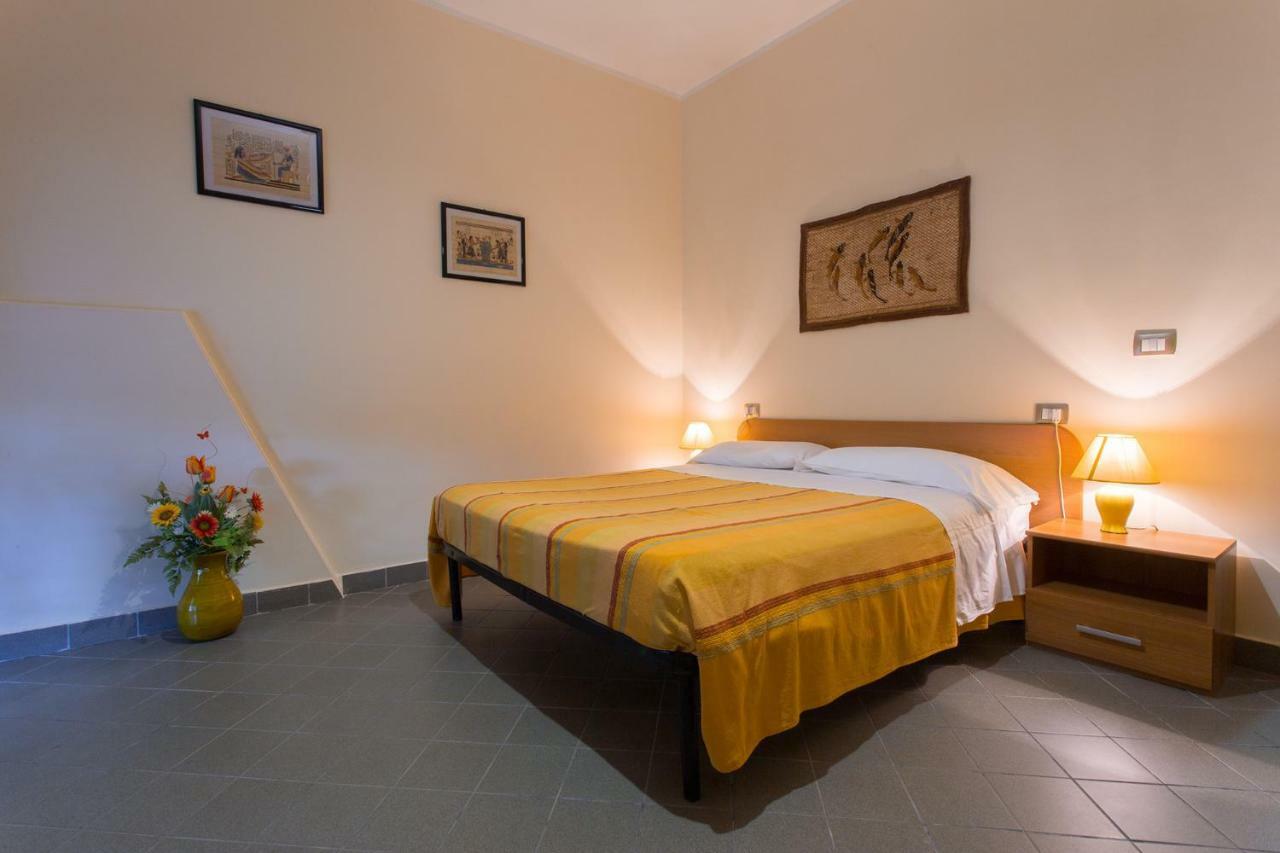 B&B Casa Cosmano Brancaleone Marina Luaran gambar