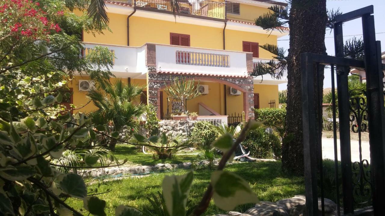 B&B Casa Cosmano Brancaleone Marina Luaran gambar